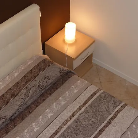 아파트 Residenza Galvani *